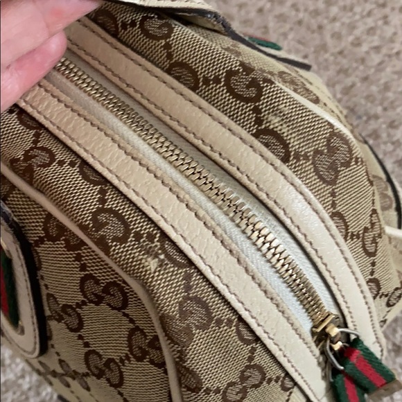 100% authentic Gucci duffle bag - Picture 4 of 11